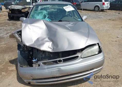 2000 Toyota Corolla Le из США, поврежденный, VIN 2T1BR12E4YC303524